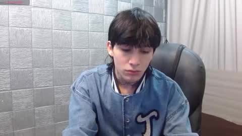 ian online show from December 4, 1:15 am