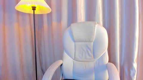 ian  online show from November 28, 3:42 am