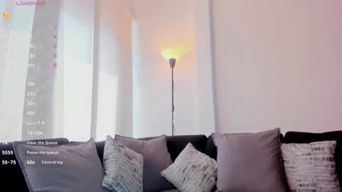 Snapshot of iara_martinez chatting on November 10, 3:00 pm I A R A online show from November 10, 3:00 pm