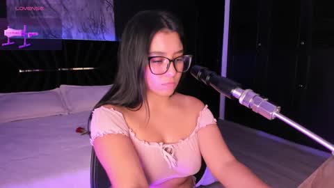 Snapshot of ibbiebennett chatting on March 8, 10:34 pm Ibbie Bennett online show from March 8, 10:34 pm