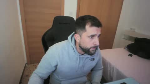 iberian_macho online show from November 26, 2:34 am