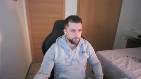 iberian_macho online show from December 20, 12:23 pm