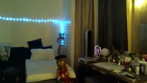 PMS online show from October 7, 6:21 am