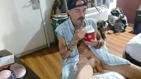 PMS online show from November 13, 1:32 pm