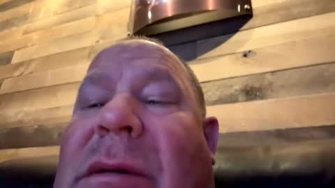 icanmakeyousquirt69 online show from April 24, 6:38 am