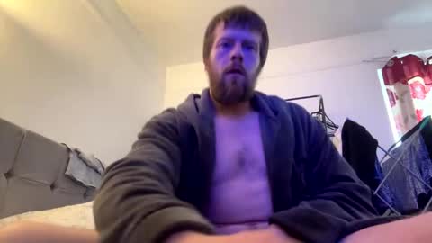 Snapshot of icantstayaway chatting on November 9, 7:50 am icantstayaway online show from November 9, 7:50 am