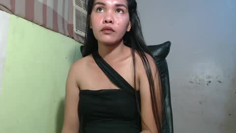 Snapshot of ice_creamyummy25 chatting on February 13, 2:31 pm im NORMA online show from February 13, 2:31 pm