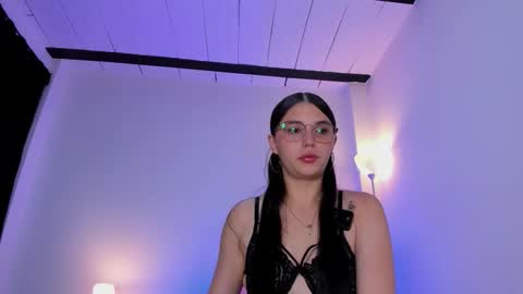 ice online show from October 18, 10:27 am