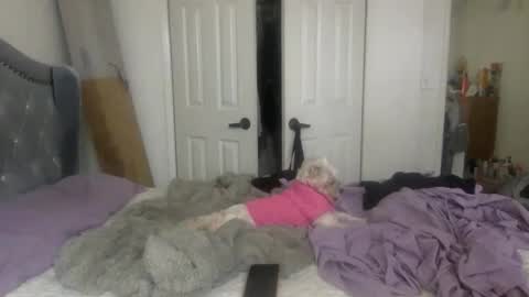 Snapshot of icedcoffeex chatting on February 10, 9:15 pm icedcoffeex online show from February 10, 9:15 pm