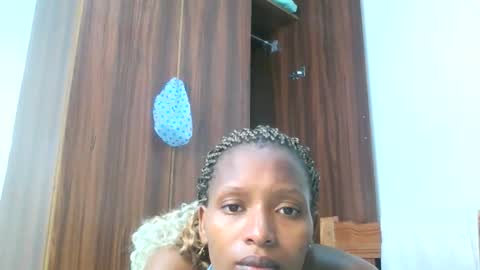 Snapshot of icee_girly chatting on March 23, 4:11 pm FED online show from March 23, 4:11 pm