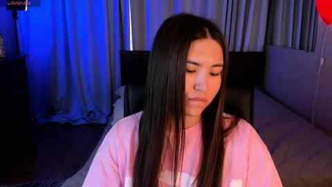 Snapshot of iceicebabe_ chatting on May 25, 1:00 am Aiza online show from May 25, 1:00 am