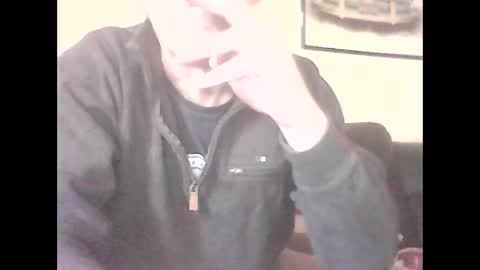 Snapshot of icemandude chatting on February 22, 2:19 pm icemandude online show from February 22, 2:19 pm