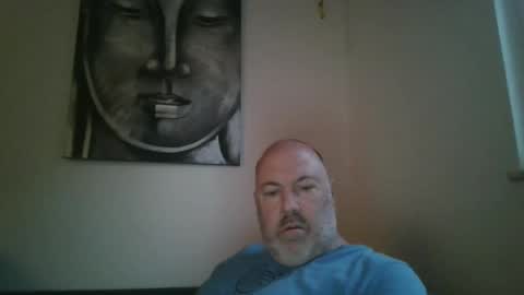 Snapshot of iceoli123 chatting on December 23, 3:23 pm iceoli123 online show from December 23, 3:23 pm