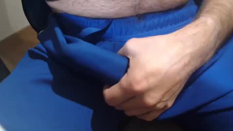 Snapshot of icky_thumps chatting on December 8, 4:57 am icky_thumps online show from December 8, 4:57 am