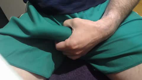 Snapshot of icky_thumps chatting on January 2, 6:07 am icky_thumps online show from January 2, 6:07 am