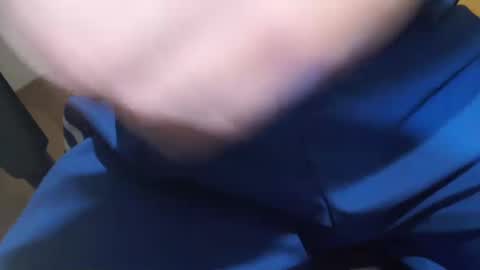 Snapshot of icky_thumps chatting on January 26, 5:23 am icky_thumps online show from January 26, 5:23 am