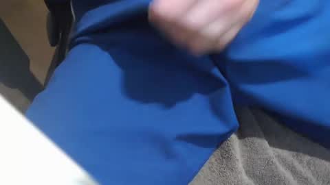 Snapshot of icky_thumps chatting on February 1, 5:37 pm icky_thumps online show from February 1, 5:37 pm