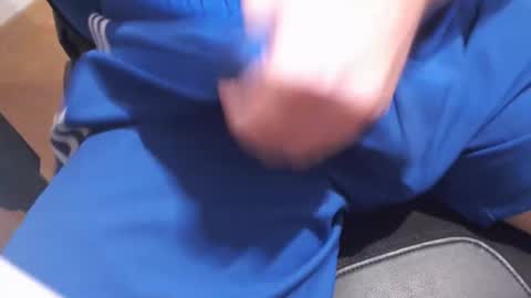 Snapshot of icky_thumps chatting on September 23, 4:26 am icky_thumps online show from September 23, 4:26 am