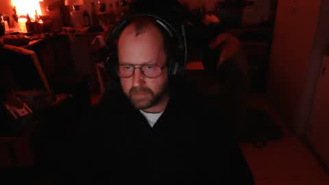 icum4ladies2021 online show from April 5, 1:14 am