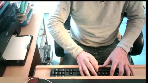 Snapshot of icumalot4you chatting on March 1, 2:19 pm icumalot4you online show from March 1, 2:19 pm