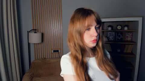Snapshot of icyhoneybite chatting on October 13, 9:20 am Jane online show from October 13, 9:20 am