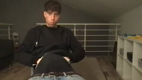 Snapshot of icyninesix chatting on December 22, 6:26 pm icyninesix online show from December 22, 6:26 pm