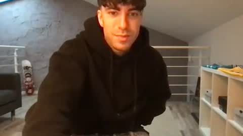 Snapshot of icyninesix chatting on January 9, 7:52 am icyninesix online show from January 9, 7:52 am