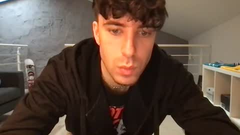 Snapshot of icyninesix chatting on January 25, 2:58 pm icyninesix online show from January 25, 2:58 pm