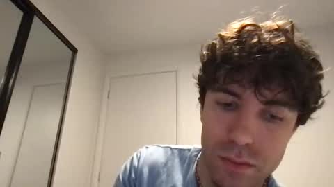 Snapshot of icyninesix chatting on November 29, 12:41 pm icyninesix online show from November 29, 12:41 pm