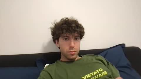 Snapshot of icyninesix chatting on December 5, 12:25 pm icyninesix online show from December 5, 12:25 pm