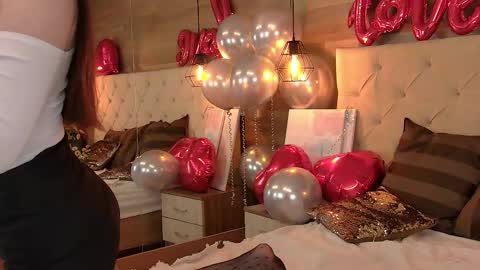 Snapshot of idamack chatting on February 10, 3:49 pm Ida Mask online show from February 10, 3:49 pm