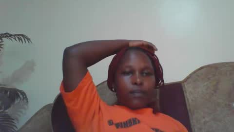 idatfan online show from February 19, 8:32 am