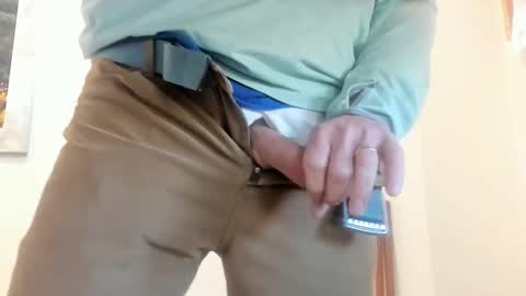 Snapshot of idfunguy2023 chatting on February 27, 8:09 pm idfunguy2023 online show from February 27, 8:09 pm