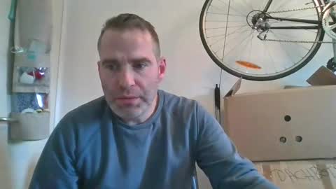 Snapshot of idontknowwhy1 chatting on December 20, 11:43 am idontknowwhy1 online show from December 20, 11:43 am