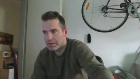 Snapshot of idontknowwhy1 chatting on January 15, 11:53 am idontknowwhy1 online show from January 15, 11:53 am