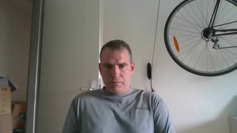 Snapshot of idontknowwhy1 chatting on September 9, 8:14 am idontknowwhy1 online show from September 9, 8:14 am