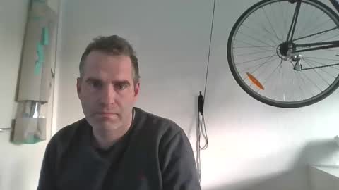 Snapshot of idontknowwhy1 chatting on November 18, 8:41 am idontknowwhy1 online show from November 18, 8:41 am