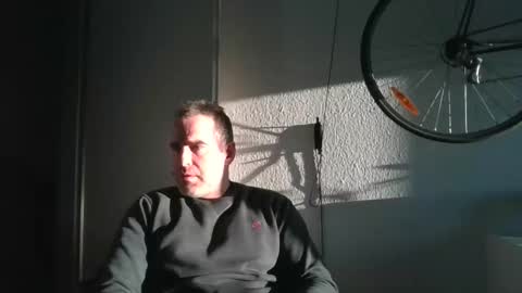 Snapshot of idontknowwhy1 chatting on November 19, 7:30 am idontknowwhy1 online show from November 19, 7:30 am