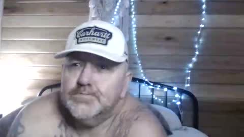 Snapshot of ieathairytacos74 chatting on May 16, 9:57 pm Ieathairytacos2 online show from May 16, 9:57 pm
