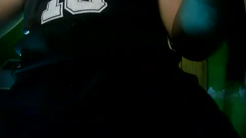 Nicolas online show from March 8, 8:45 pm