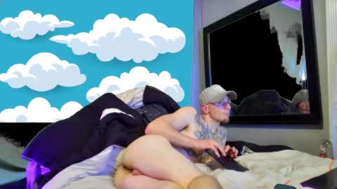 Snapshot of igetherwetter chatting on December 2, 11:01 am Amiri Roue online show from December 2, 11:01 am