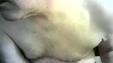 Snapshot of ignoredlittlestloser chatting on January 21, 9:35 am ignoredlittlestloser online show from January 21, 9:35 am