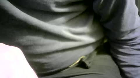 Snapshot of ignoredlittlestloser chatting on November 4, 12:04 pm ignoredlittlestloser online show from November 4, 12:04 pm