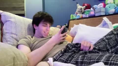 Snapshot of ihatethatcuteguy chatting on February 13, 11:45 pm All American Jock online show from February 13, 11:45 pm