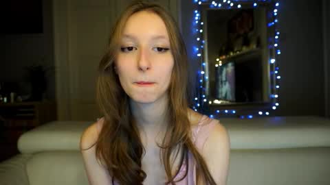 Snapshot of ihavenoideawhatowritehere chatting on February 20, 5:24 pm ihavenoideawhatowritehere online show from February 20, 5:24 pm