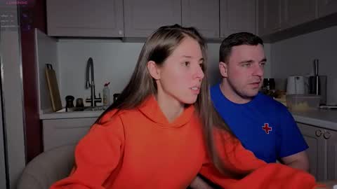 Julia and Mira online show from December 1, 9:20 pm