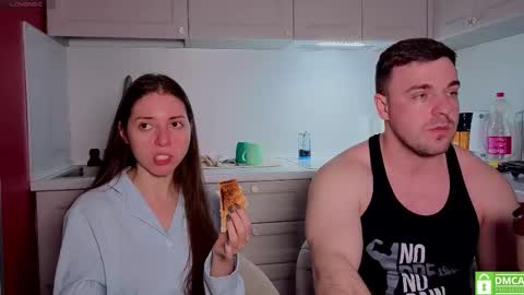 Julia and Mira online show from January 18, 7:28 pm