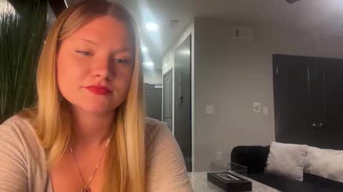 Snapshot of iheartcassie2844 chatting on March 3, 12:50 am cassie online show from March 3, 12:50 am