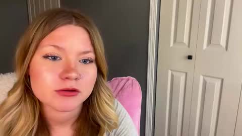 Snapshot of iheartcassie2844 chatting on March 9, 7:07 pm cassie online show from March 9, 7:07 pm