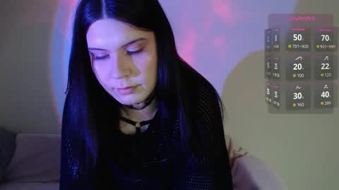 Vella online show from November 20, 5:12 pm